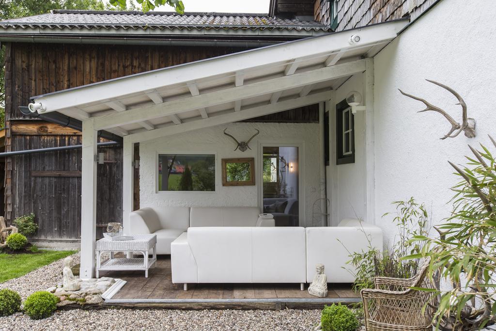 Forest Chalet, 15 Min To Salzburg Olt Town, And Most Beautiful Lakes, Secluded Location, 1,000 Sqm Garden, Mountainview, Panorama Sauna, Bath Whirlpool, Bbq&Bikes&Sunbeds For Free, Up To 10 P 哥林素萨尔察赫 客房 照片