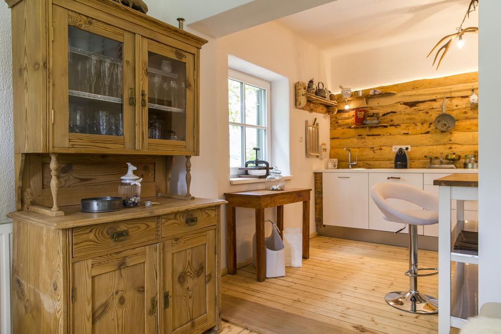 Forest Chalet, 15 Min To Salzburg Olt Town, And Most Beautiful Lakes, Secluded Location, 1,000 Sqm Garden, Mountainview, Panorama Sauna, Bath Whirlpool, Bbq&Bikes&Sunbeds For Free, Up To 10 P 哥林素萨尔察赫 客房 照片